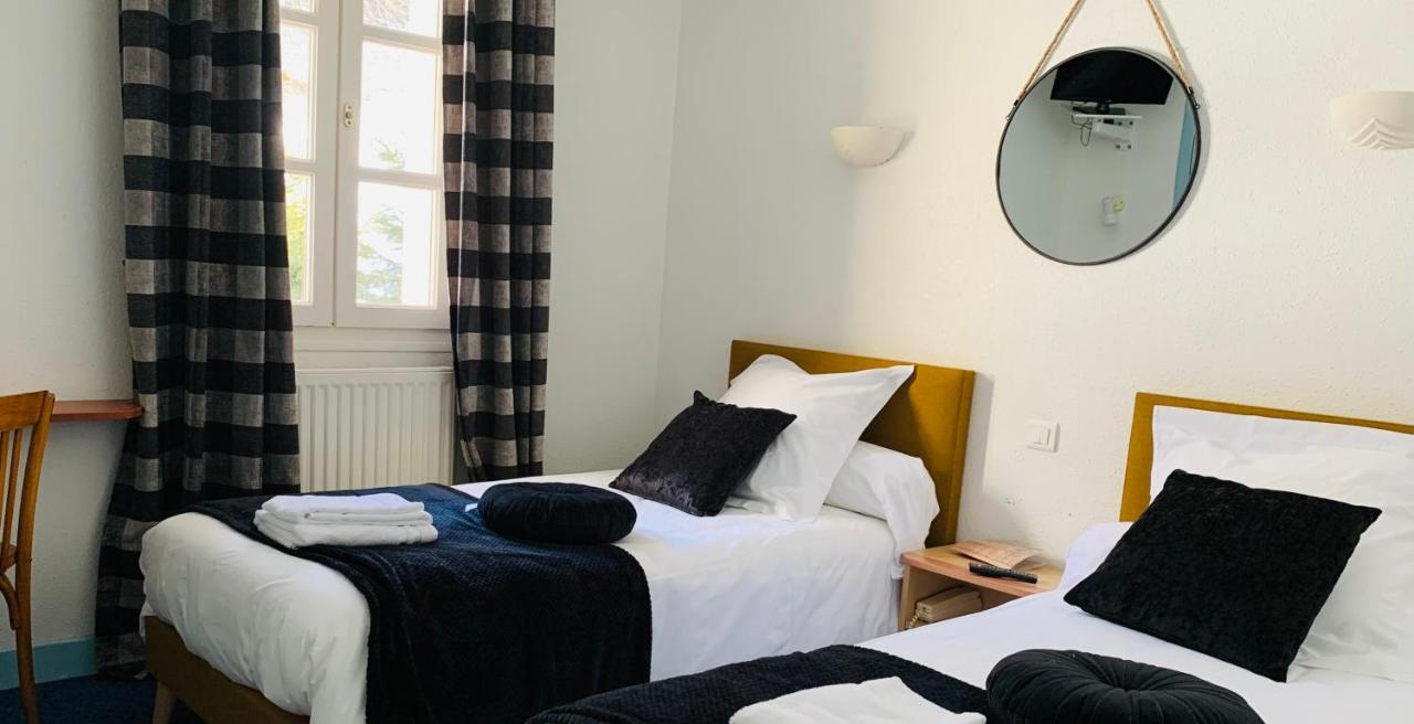 Hotel L'Escoundillou Saint-Jacques-des-Blats Esterno foto